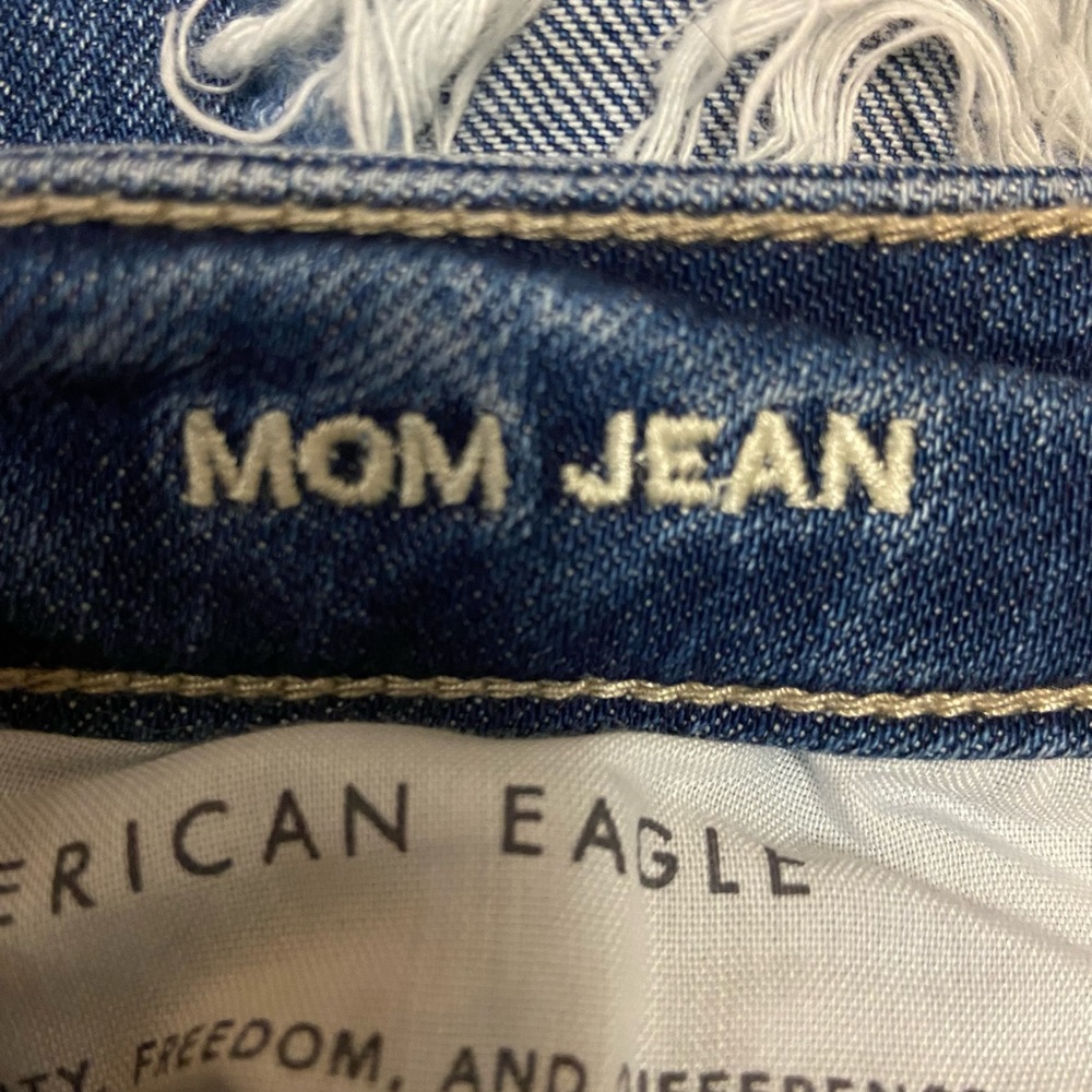 American Eagle Jeans - Picture 4 of 4